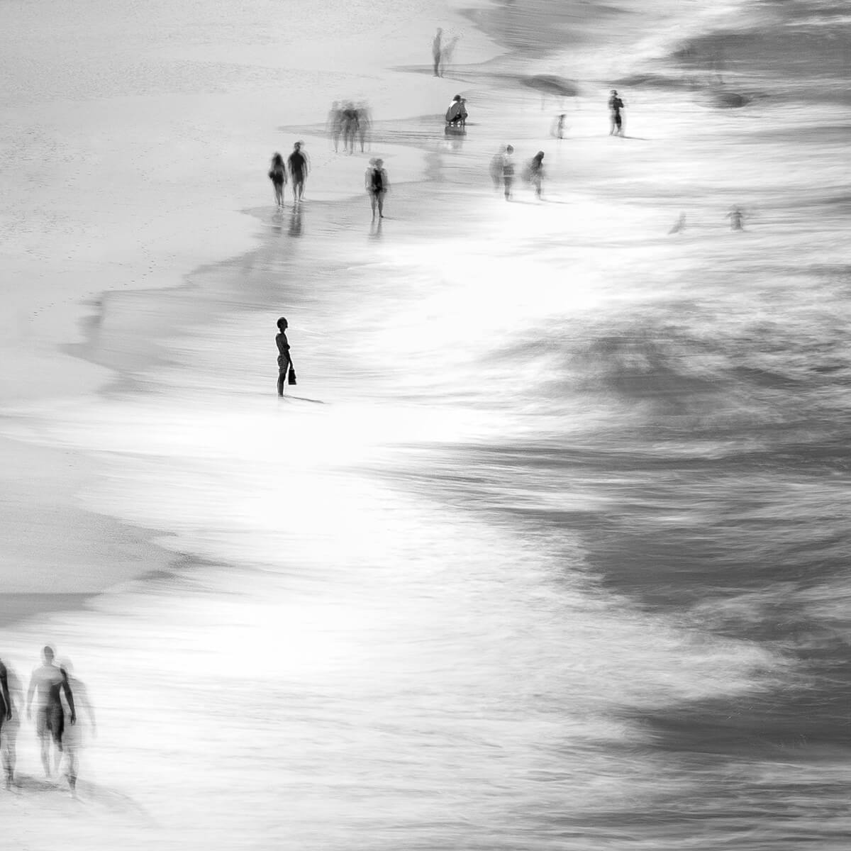 Life-Framer-Black-White-RussellGray